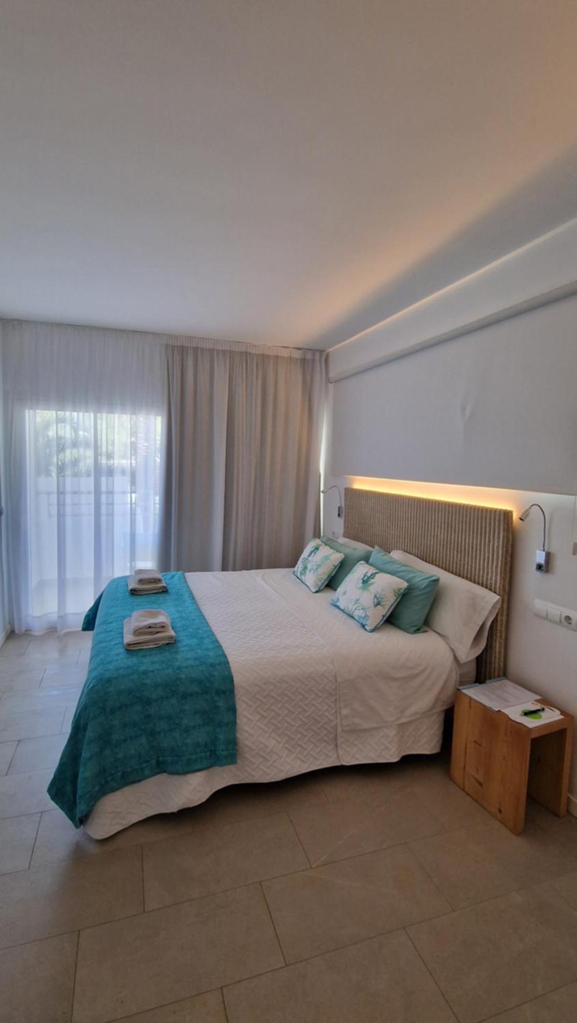 Apartamentos Costamar II Es Pujols Εξωτερικό φωτογραφία