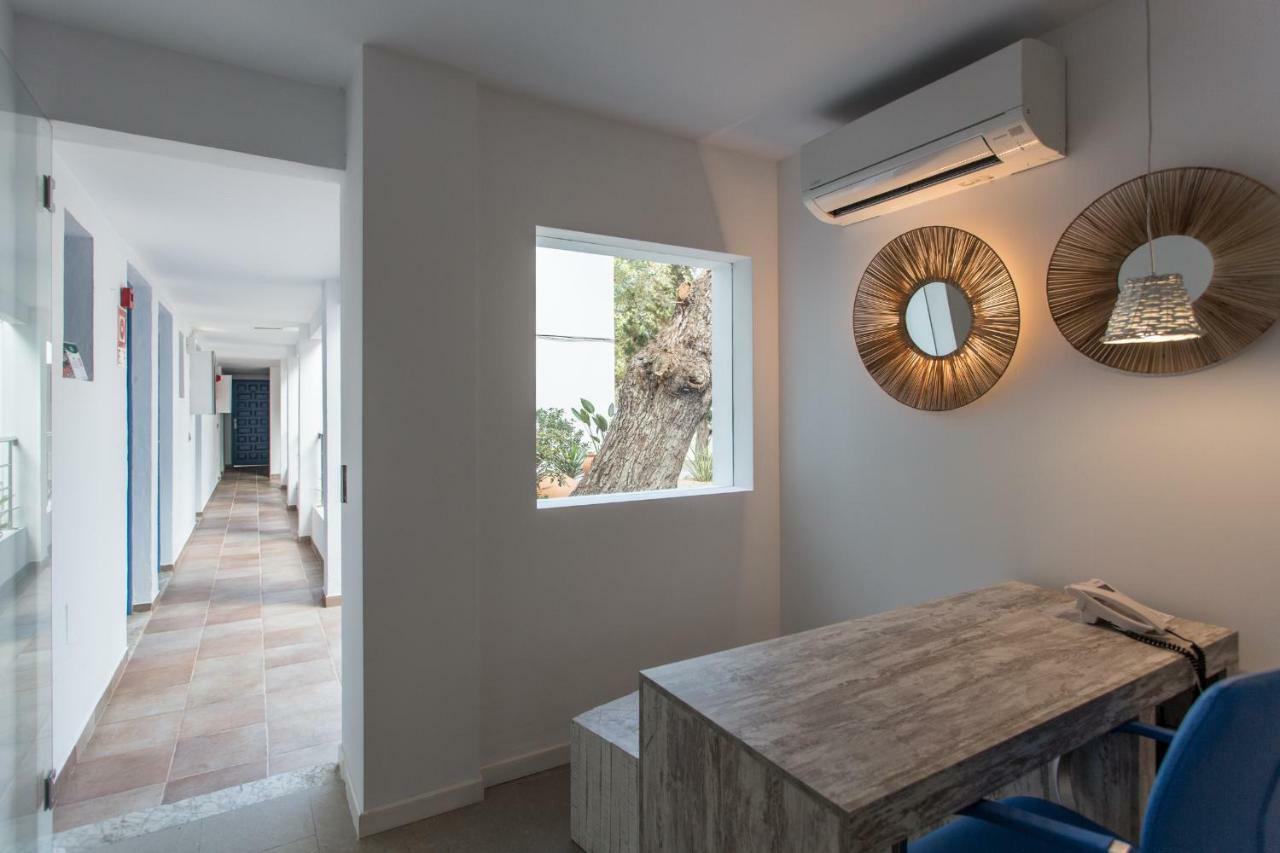 Apartamentos Costamar II Es Pujols Εξωτερικό φωτογραφία